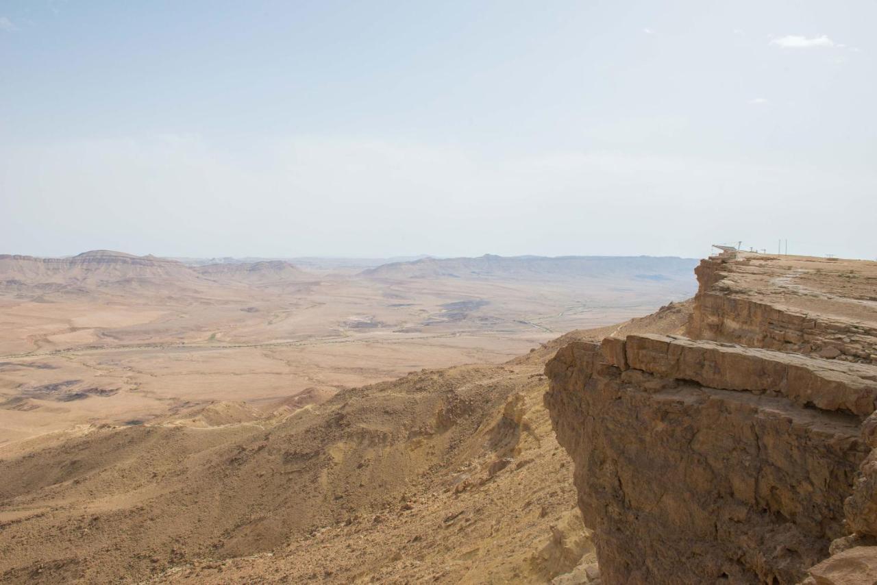 Hi - Mitzpe Ramon Hostel Exterior photo